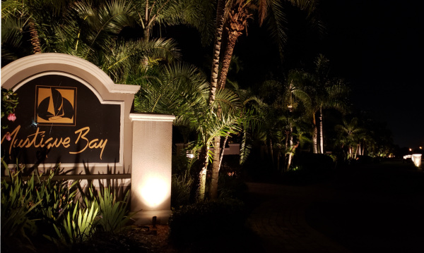 Outdoor Lighting Projects - Premier Outdoor Lighting Inc